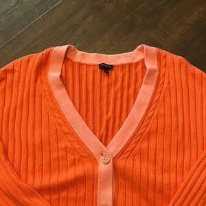Fun cardigan sweater from Talbots. SZ 2X